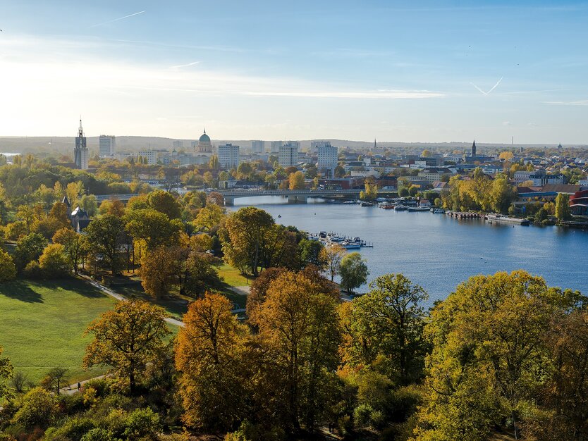Tagesausflug nach Potsdam, Park, Potsdamer Havel, Panorama