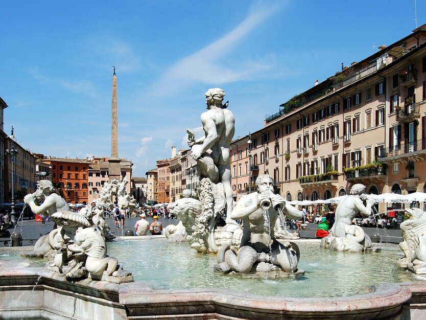 Städtereise, Busreise Rom, Italien, Rundgang Plätze und Paläste, Piazza Navona, Fontana del Moro, Obelisco Agonale